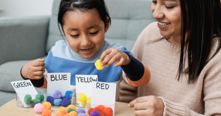 Vivre la pédagogie Montessori au quotidien : conseils pour les parents