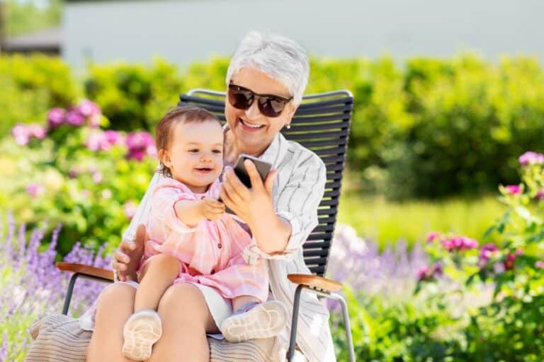 arrêt des publications bébé par belle mère