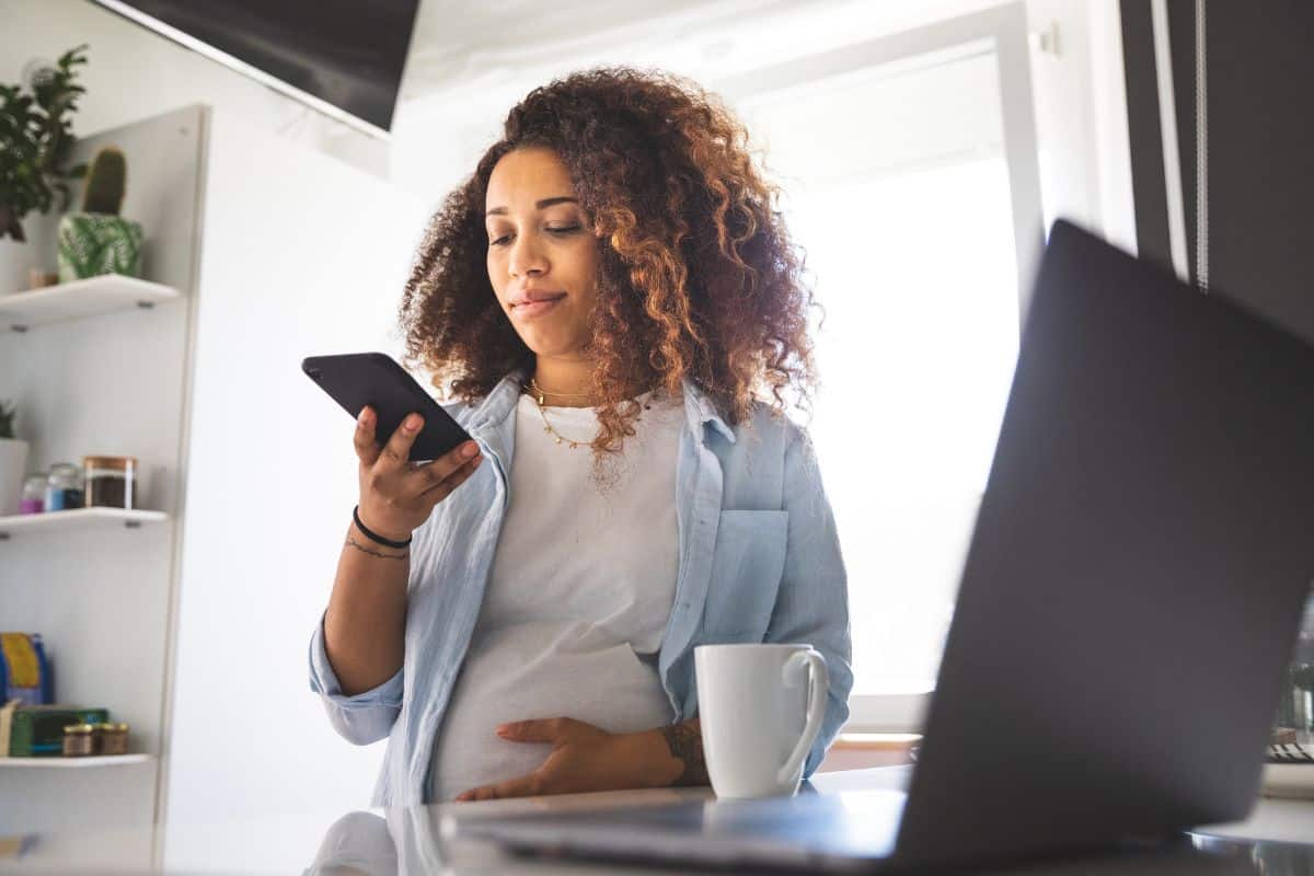 femme enceinte contre le licenciement