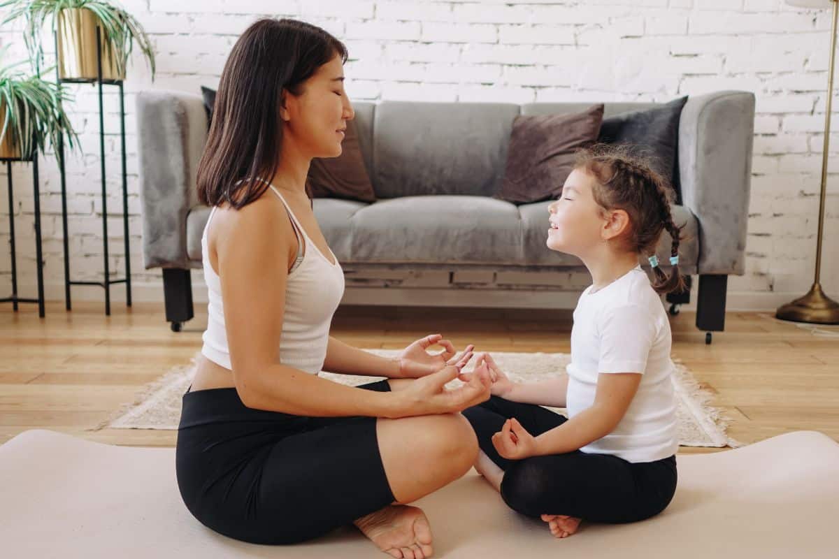 phrases permettent de stimuler l'esprit critique des enfants