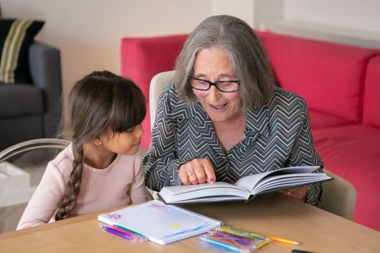 aider ses petits enfants à ne pas s’enfermer