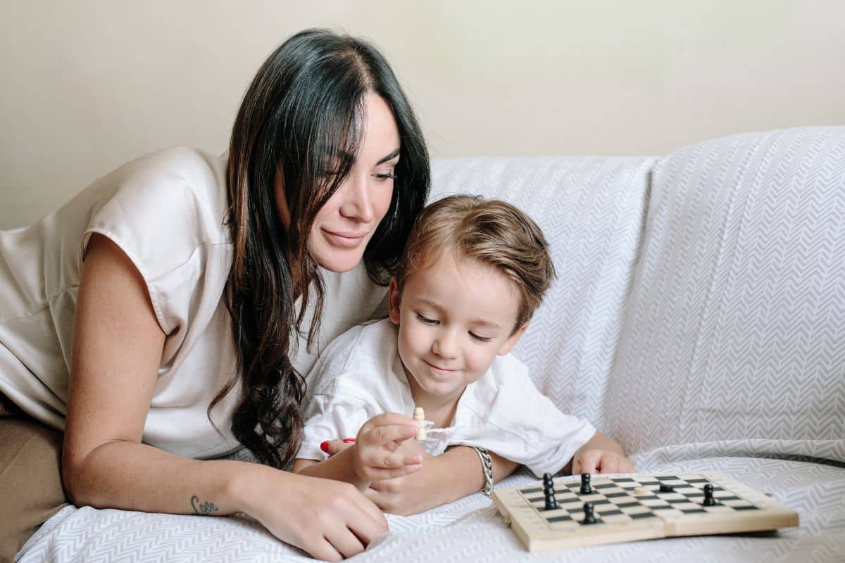comportement avoir enfants intelligents