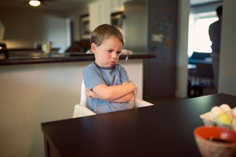 phrase dire enfant quand il colère
