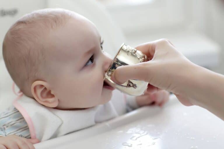 signes déshydratation bébé