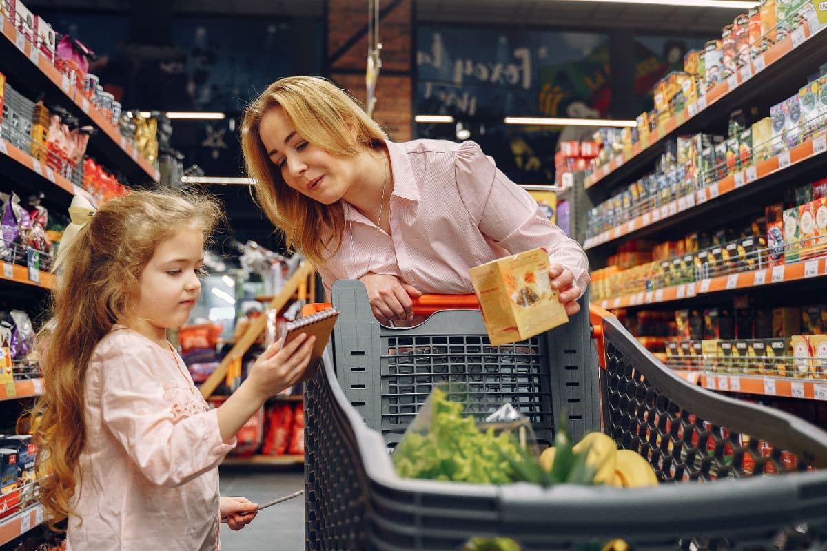 produits coûtent trois fois moins cher