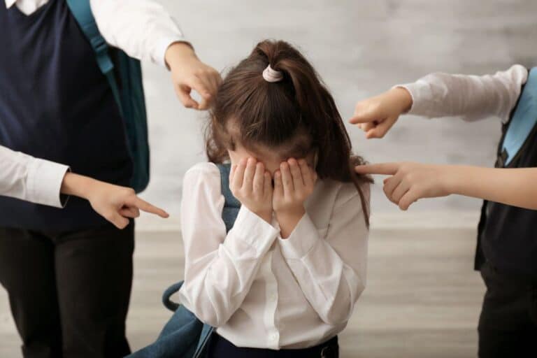enfant victime harcèlement scolaire